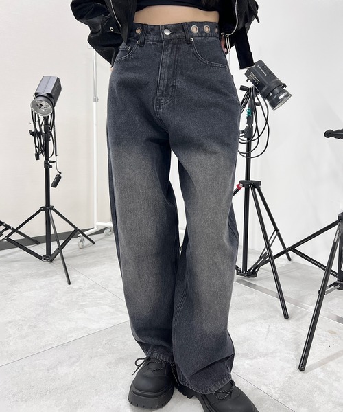 Figments（フィグメンツ）の「アイレットバギーデニム（デニムパンツ・レディース・ブルー/ブラック・SMALL/MEDIUM/LARGE）」の2枚目の写真