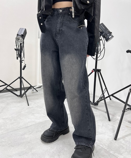 Figments（フィグメンツ）の「アイレットバギーデニム（デニムパンツ・レディース・ブルー/ブラック・SMALL/MEDIUM/LARGE）」の4枚目の写真