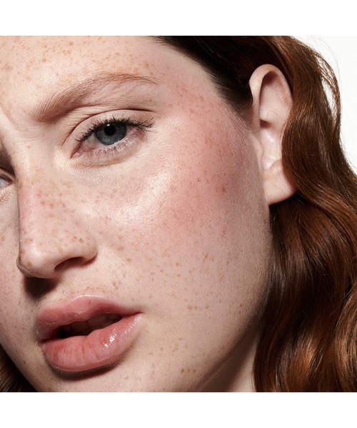 M・A・C（マック）の「【M･A･C/マック】ストロボ ビーム リキッド ブラッシュ（チーク・レディース・ライトニング/アイス グリーム/プラミー ベア/アプリコット ジェリー/アンスウィーテンド/ナイトライト/グッド バイブス/スターライト/ラバライト/マジック オーラ・FREE）」の22枚目の写真