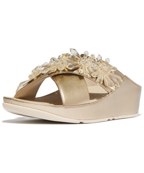 fitflop(フィットフロップ)の「RUMBA STARBURST-BEAD METALLIC CROSS SLIDES(サンダル・レディース・ゴールド・US8/US7/US6/US5)」の2枚目の写真