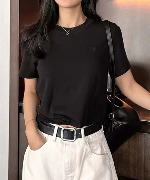 aimoha(アイモハ)の「ベーシックレーヨンTシャツ (SS)(Tシャツ/カットソー・レディース・ブラック/ホワイト/バーガンディー/イエロー/グリーン/スモークピンク・FREE)」の11枚目の写真