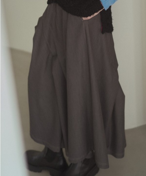 Muel Chic(ミュエルシック)の「Kelsey soft denim skirt ケルシーソフトデニムスカート(スカート・レディース・ライトインディゴブルー/ダークインディゴブルー/ブラック・FREE)」の14枚目の写真
