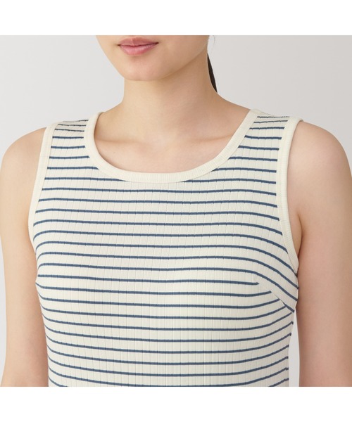 無印良品（ムジルシリョウヒン）の「婦人　コットンストレッチリブブラタンクトップ（インナーウェア/肌着・レディース・ブラック/オフホワイト/ダークベージュ/ブルー系・XL/S/M/L）」の9枚目の写真