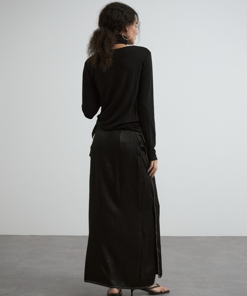 CREDONA(クレドナ)の「ACETATE STITCH SKIRT/アセテートステッチスカート(スカート・レディース・オフホワイト/ブラック・FREE)」の7枚目の写真