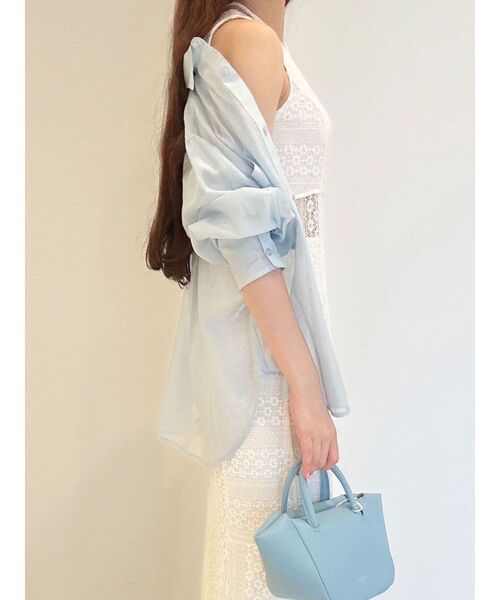 MERCURYDUO（マーキュリーデュオ）の「バックタックスタンドカラーシャツ（シャツ/ブラウス・レディース・ライトブルー/オフホワイト/ベージュ・FREE）」の6枚目の写真