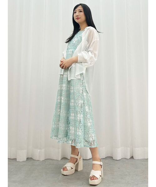 MERCURYDUO（マーキュリーデュオ）の「バックタックスタンドカラーシャツ（シャツ/ブラウス・レディース・ライトブルー/オフホワイト/ベージュ・FREE）」の10枚目の写真