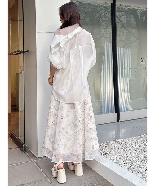 MERCURYDUO（マーキュリーデュオ）の「バックタックスタンドカラーシャツ（シャツ/ブラウス・レディース・ライトブルー/オフホワイト/ベージュ・FREE）」の12枚目の写真