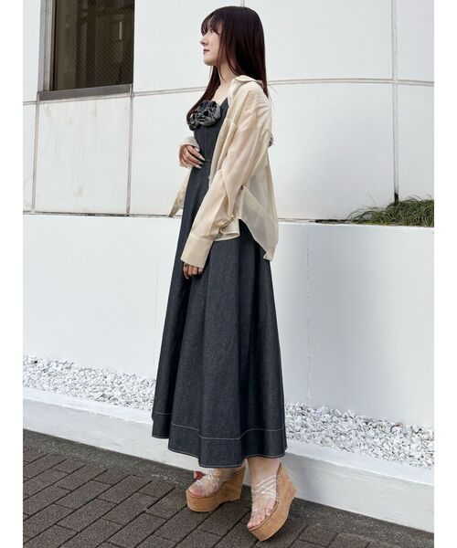 MERCURYDUO（マーキュリーデュオ）の「バックタックスタンドカラーシャツ（シャツ/ブラウス・レディース・ライトブルー/オフホワイト/ベージュ・FREE）」の14枚目の写真