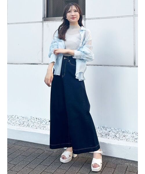 MERCURYDUO（マーキュリーデュオ）の「バックタックスタンドカラーシャツ（シャツ/ブラウス・レディース・ライトブルー/オフホワイト/ベージュ・FREE）」の16枚目の写真