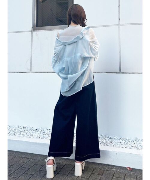 MERCURYDUO（マーキュリーデュオ）の「バックタックスタンドカラーシャツ（シャツ/ブラウス・レディース・ライトブルー/オフホワイト/ベージュ・FREE）」の17枚目の写真