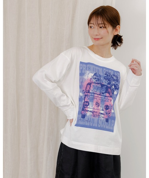 ScoLar(スカラー)の「751003:世界を旅するクマとフラミンゴ柄ロングスリーブTシャツ(Tシャツ/カットソー・レディース・オフホワイト/チャコールグレー・M)」の7枚目の写真