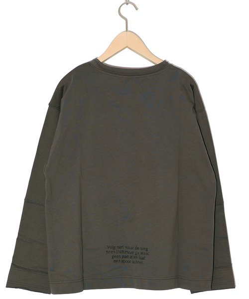 ScoLar(スカラー)の「751003:世界を旅するクマとフラミンゴ柄ロングスリーブTシャツ(Tシャツ/カットソー・レディース・オフホワイト/チャコールグレー・M)」の18枚目の写真