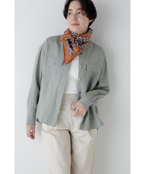 human woman(ヒューマンウーマン)の「◆ハードマンリネンバンドカラーシャツブラウス(シャツ/ブラウス・レディース・パープル/イエロー/ベージュ系その他2/ライトグリーン・MEDIUM)」の2枚目の写真