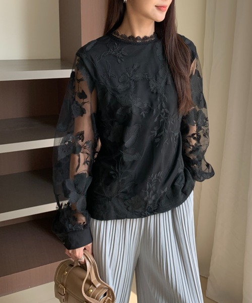 Forcement(フォースメント)の「ボリュームスリーブ刺繍レース透け感バンドカラーブラウス(シャツ/ブラウス・レディース・ブラック・ONESIZE)」の10枚目の写真