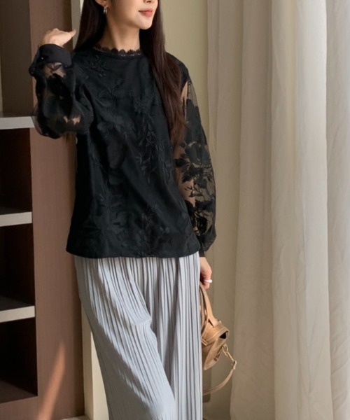 Forcement(フォースメント)の「ボリュームスリーブ刺繍レース透け感バンドカラーブラウス(シャツ/ブラウス・レディース・ブラック・ONESIZE)」の13枚目の写真