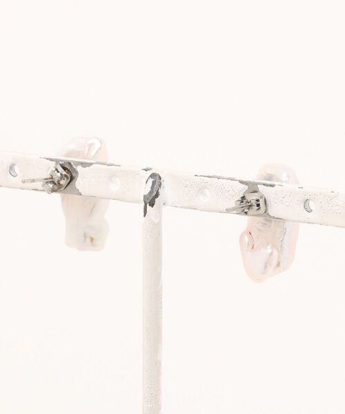 tone(トーン)の「【Willija】金属アレルギー対応《Distortion》歪みパールのピアス(MA)(ピアス(両耳用)・レディース・その他1/その他2/その他3/その他4/その他5・FREE)」の14枚目の写真