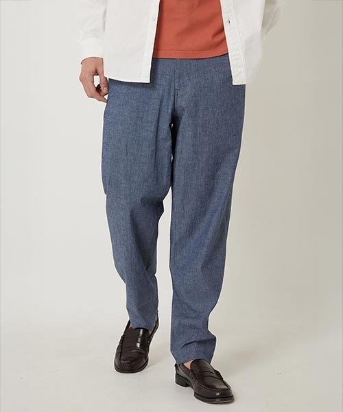 BLUE BLUE(ブルーブルー)の「オリジナルシャンブレー イージートラウザーズ(その他パンツ・メンズ・ブルー・SMALL/MEDIUM/LARGE/X-LARGE)」の3枚目の写真
