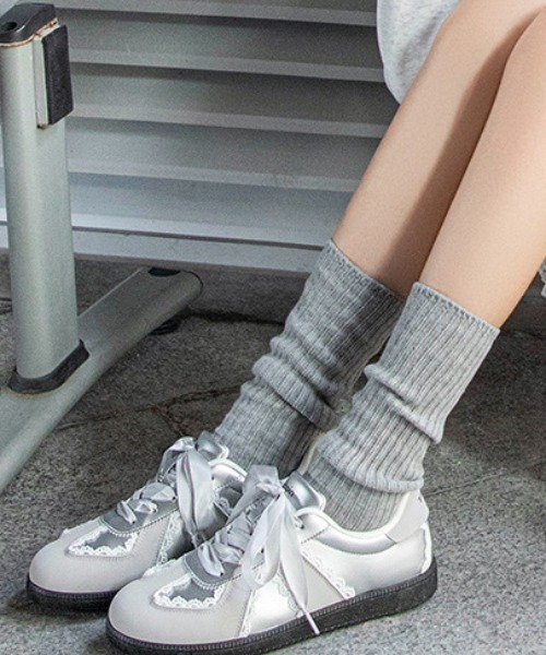 paravion(パラビオン)の「レース切り替えシューズ(スニーカー・レディース・シルバー/ホワイト/ピンク・S/M/L)」の3枚目の写真