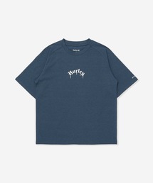 Hurley （ハーレー）の「【Hurley/ハーレー】キッズラッシュガード　バックプリント　水着　ファントム　吸水速乾　PHANTOM OE LOGO OVRSZD SS TEE（ラッシュガード）」
