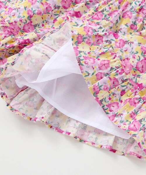 BeBe(ベベ)の「【お揃い】フルールドゥジョワプリントフリルキュロットパンツ(90~150cm)(その他パンツ・キッズ・ピンク系その他・110cm/120cm/130cm/140cm/150cm)」の8枚目の写真