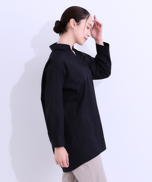 SHOO・LA・RUE（シューラルー）の「【洗える/S-LL】きれいに体型カバーが叶うチュニックシャツ（チュニック・レディース・ホワイト/ネイビー/イエロー系その他・01/02/03/04）」の8枚目の写真