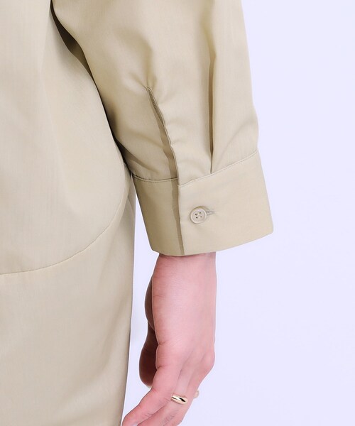 SHOO・LA・RUE（シューラルー）の「【洗える/S-LL】きれいに体型カバーが叶うチュニックシャツ（チュニック・レディース・ホワイト/ネイビー/イエロー系その他・01/02/03/04）」の4枚目の写真