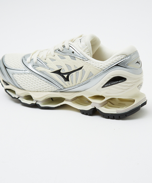MIZUNO(ミズノ )の「【MIZUNO/ミズノ】 Wave Prophecy LS / ウェーブプロフェシーライフスタイル / スニーカー(スニーカー・メンズ・ブラック/ホワイト・27/28/26)」の7枚目の写真