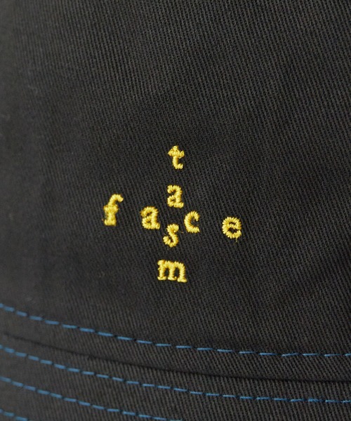 FACETASM(ファセッタズム)の「FACETASM/ファセッタズム x NEW ERA/ニューエラ BUCKET HAT バケットハット(ハット・メンズ・ブラック・M/L/L/XL)」の4枚目の写真