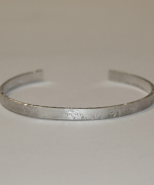 STUDIOUS（ステュディオス）の「【gift hand】Sv 4.5×1.2 bangle（バングル/リストバンド・メンズ・シルバー・FREE）」の2枚目の写真
