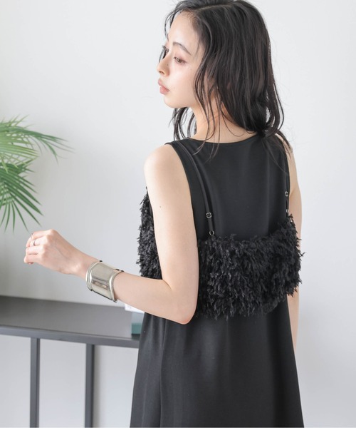 AMELY(エミリー)の「フェザーフリンジビスチェ+ワンピース セットアップ(ワンピース・レディース・ネイビー/ブラック/グレー・フリー)」の13枚目の写真