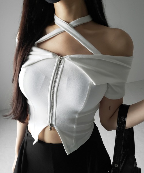 me+em select(ミームセレクト)の「【 3color 】ダブルジップクロスネックオフショルTシャツ / double zip cross neck off shoulder T-shirt(Tシャツ/カットソー・レディース・ブラック/グレー/ホワイト・FREE)」の19枚目の写真