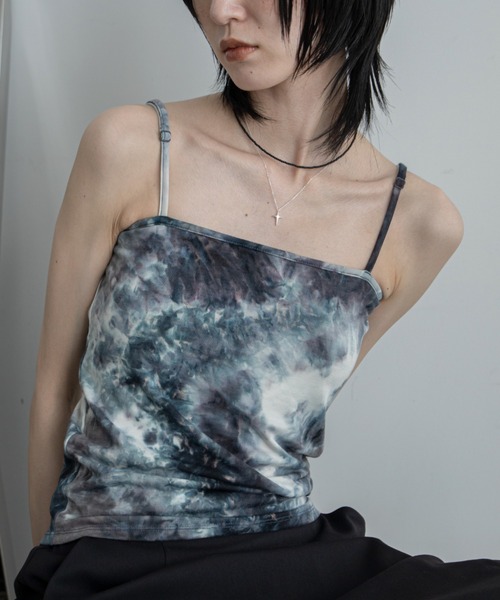 VACANCY（ヴァカンシー）の「タイダイ柄カップ付きキャミソール（キャミソール・レディース・オレンジ/ネイビー/ベージュ/パープル・FREE）」の13枚目の写真