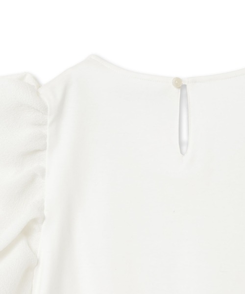 Audie a Muses(オーディアミューズ)の「異素材ボリュームスリーブカットソー(Tシャツ/カットソー・レディース・ブラック/オフホワイト・38/42)」の18枚目の写真