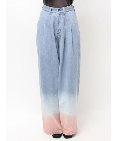 CALNAMUR（カルナムール）の「グラデーションデニムパンツ（デニムパンツ・レディース・ライトブルー/グレー・SMALL/MEDIUM）」の13枚目の写真