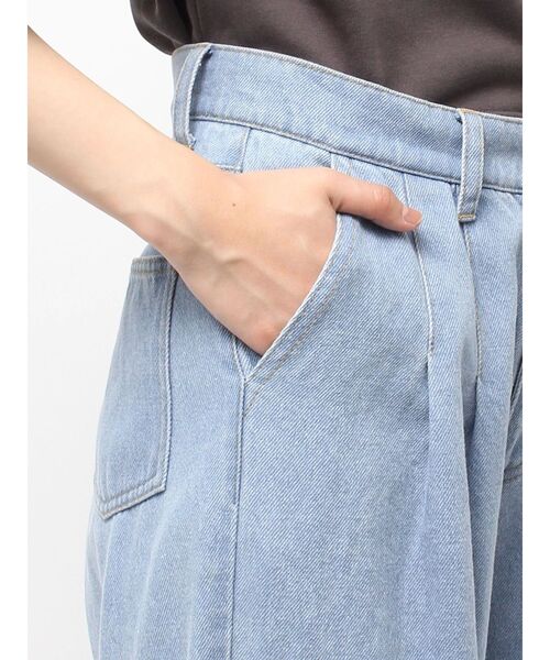 CALNAMUR（カルナムール）の「グラデーションデニムパンツ（デニムパンツ・レディース・ライトブルー/グレー・SMALL/MEDIUM）」の18枚目の写真