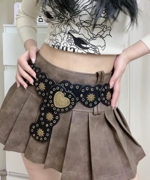 LAC-VERT（ラック・ヴェール）の「ウエスタンベルトアソート（ベルト・レディース・ブラック系その他/ブラック/レッド/ブラウン・FREE）」の3枚目の写真