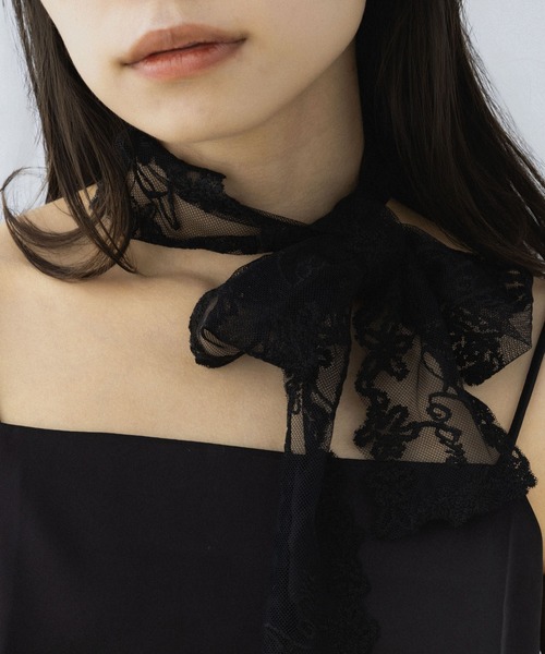 LA MUe（ラミュー）の「【LA MUE】ロングレースチョーカー（チョーカー・レディース・ホワイト/ホワイト系その他/ブラック系その他/ホワイト系その他2/ブラック系その他2/ブラック・FREE）」の4枚目の写真