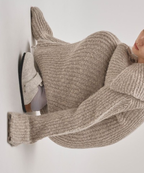 TODAYFUL（トゥデイフル）の「TODAYFUL　Square Collar Cardigan スクエアカラーカーディガン/12520316（カーディガン/ボレロ・レディース・オートミール/キナリ・38）」の5枚目の写真