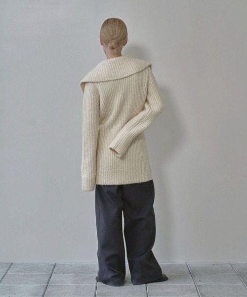 TODAYFUL（トゥデイフル）の「TODAYFUL　Square Collar Cardigan スクエアカラーカーディガン/12520316（カーディガン/ボレロ・レディース・オートミール/キナリ・38）」の17枚目の写真