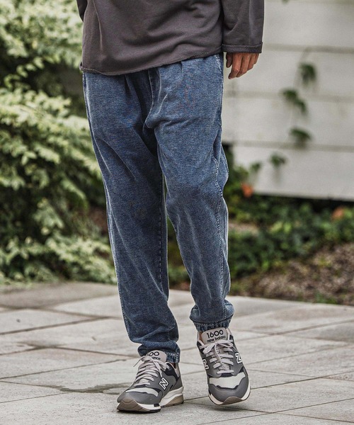 CAMBIO(カンビオ)の「mp13914-Chemical Wash Indigo Sweat Tuck Pants スウェットパンツ(スウェットパンツ・メンズ・インディゴブルー/ブルー・S/M/L)」の6枚目の写真