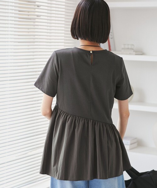 VIS（ビス）の「ペプラムドッキングプルオーバー（Tシャツ/カットソー・レディース・チャコールグレー/オフホワイト/ブラック・FREE）」の8枚目の写真