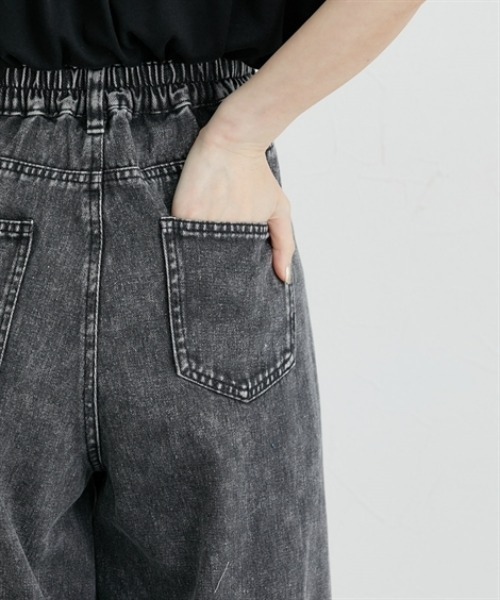 nissen（ニッセン）の「きれいめカーブデニムパンツ（デニムパンツ・レディース・ケミカルウォッシュ/ブラック/インディゴブルー・M/L）」の12枚目の写真