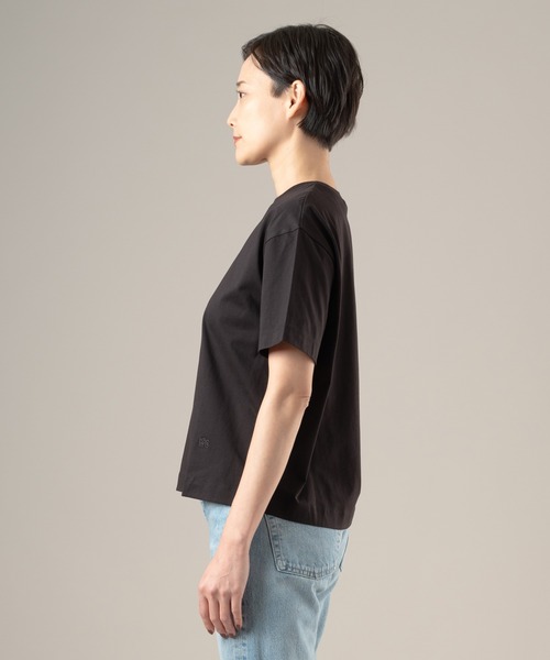 Levi's（リーバイス）の「Levi's/リーバイス BLUETAB(TM) Daily Tシャツ（Tシャツ/カットソー・レディース・ブラック・XS/S/M）」の11枚目の写真