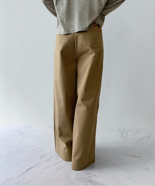 on:nue（オンニュ）の「【on:nue】[着用動画あり！/5色展開/3サイズ展開]  ワンタックツイルパンツ /2025 AW COLLECTION（その他パンツ・レディース・ブラウン/ベージュ/ライトグレー/ネイビー/グレー・MEDIUM/SMALL/LARGE）」の18枚目の写真