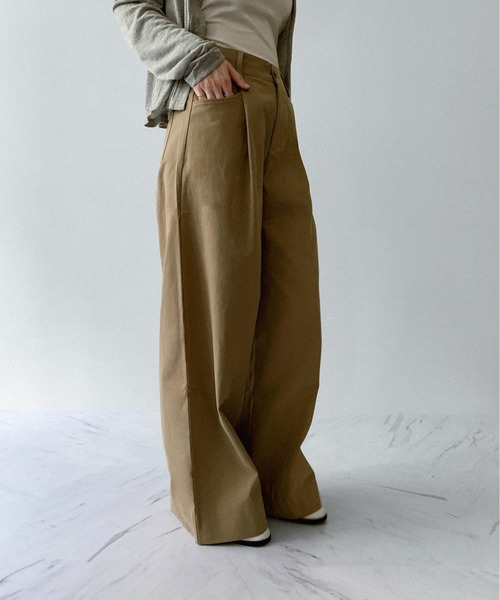 on:nue（オンニュ）の「【on:nue】[着用動画あり！/5色展開/3サイズ展開]  ワンタックツイルパンツ /2025 AW COLLECTION（その他パンツ・レディース・ブラウン/ベージュ/ライトグレー/ネイビー/グレー・MEDIUM/SMALL/LARGE）」の17枚目の写真
