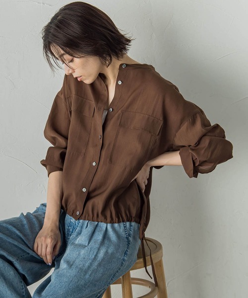 Droite lautreamont（ドロワットロートレアモン）の「セミシアードロストブラウス≪手洗い可能≫（シャツ/ブラウス・レディース・オフホワイト/ブラウン/グリーン/イエロー・M）」の3枚目の写真