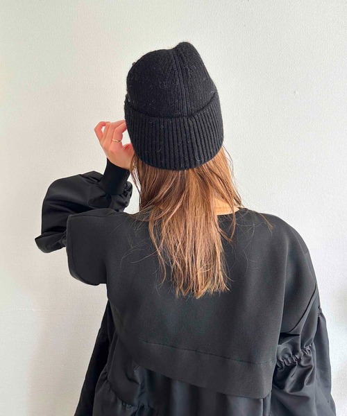 PICCIN(ピッチン)の「ビジューニット帽(ニットキャップ/ビーニー・レディース・ライトグレー/ブラック・FREE)」の9枚目の写真