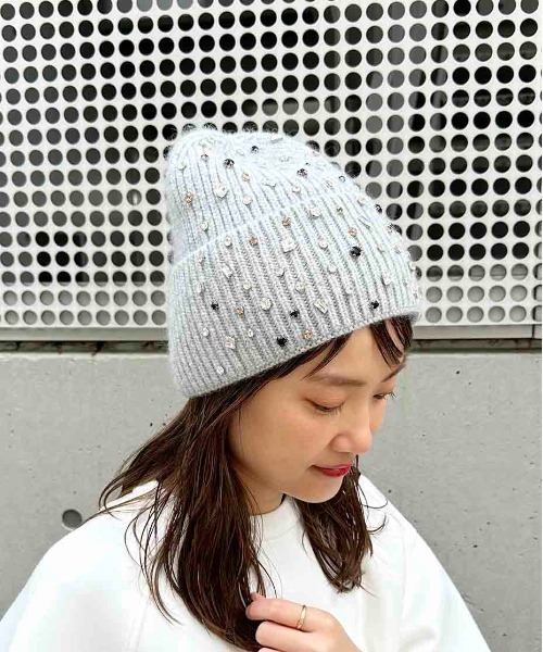 PICCIN(ピッチン)の「ビジューニット帽(ニットキャップ/ビーニー・レディース・ライトグレー/ブラック・FREE)」の10枚目の写真