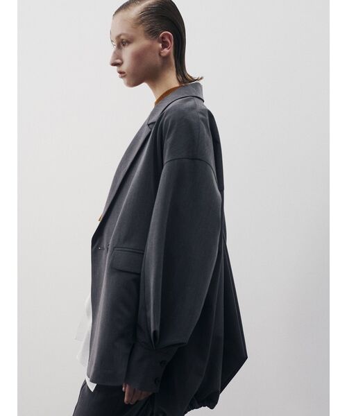 UN3D.（アンスリード）の「W TRIANGLE TUCK JK / ダブルトライアングル