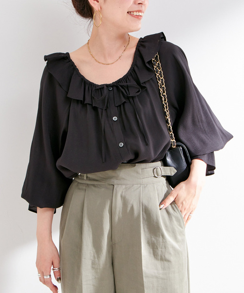 B.C STOCK（ベーセーストック）の「手洗い可 / フリルカラーブラウス（シャツ/ブラウス・レディース・ブラック/イエロー・FREE）」の2枚目の写真